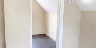 1940 Becker St Gallery 14