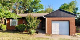Two bedroom bungalow in The Village Gallery 1