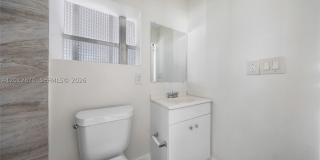 2520 NW 2nd Dr Gallery 14