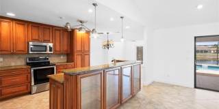 3074 NE Loquat Lane Gallery 9