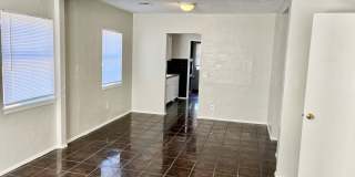 Great 3 Bedroom 1 Bathroom Home Near the Fairgrounds! Gallery 9