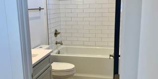 4 Bed 3.5 Bath in Edgefield Home Gallery 22