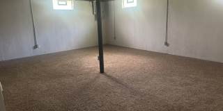 Fully Updated 3 Bedroom - 1 bathroom home - $2,900 Gallery 23