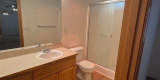 2 bedroom 2 bath duplex for rent in Grants  Pass Gallery 15