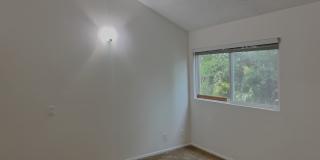 Beautifully Renovated 2 + 2.5 Santa Monica Condo townhouse Gallery 15