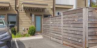 Greenwood Townhome Gallery 28