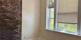 2027 Russell Blvd. Gallery 25
