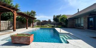 Luxurious Oasis with Poolside Serenity: Discover 17300 Zinc Drive, Edmond Gallery 3
