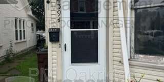 439 1/2 Adams St Gallery 1