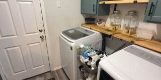 BEAUTIFUL 4-bedroom 2-bathroom home! !!HALF OFF 1ST MONTH!! Gallery 19