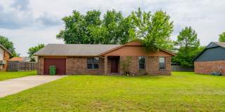 3 Bed | 2 Bath | Broken Arrow Gallery 1