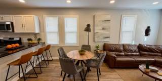 Fully Furnished And Updated 4 bedroom 2 bath house for Lease Gallery 8