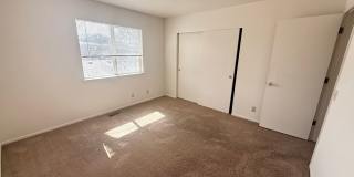 2 Bed 1.5 Bath Townhouse End Unit in North Central Loveland Gallery 10