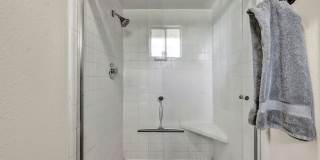 Fully Furnished Single Level Brick Home and Pet Friendly Gallery 32