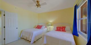 16450 GULF Boulevard Gallery 41