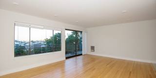 660 Clipper Gallery 26