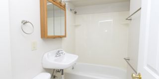 1080 Mt. Pleasant Avenue Gallery 10