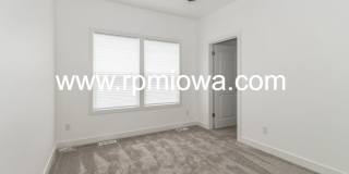 STUNNING HOME!! 4 Bed, 3 Bath Home in Altoona STUNNING HOME!! 4 Bed, 3 Bath Home in Altoona Gallery 14