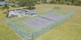 1637 NE Nautical Place Gallery 10
