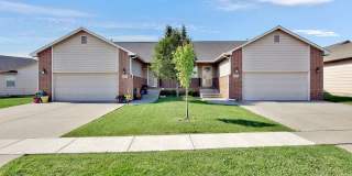 Lakeside Townhomes Gallery 2