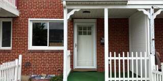 1542 BECKLOW Avenue Gallery 1