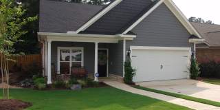 Beautiful Evans 3BR plus Loft  Landsacpe Care Included Gallery 1