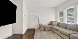 3503 North Racine Avenue Gallery 3