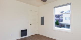 48th Street Apartments Gallery 24