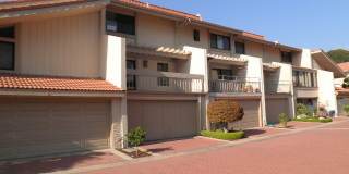 Live the East Beach Lifestyle – Townhome with Pool Access Live the East Beach Lifestyle – Townhome with Pool Access Gallery 1