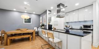 219 W Wisconsin Street Gallery 5