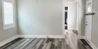 1733 TOURO Street Gallery 7