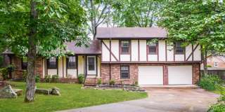 2500 Glen Echo Circle Southeast 2500 Glen Echo Circle Southeast Gallery 1