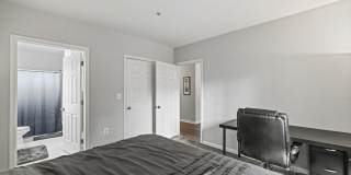 7011 FALLS REACH Drive Gallery 17