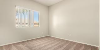 Awesome 3 bedroom / 2 bath in Cordova Estates - 83rd Ave & Buckeye Rd Gallery 20