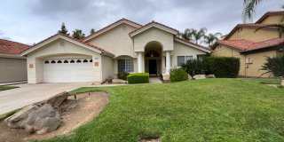 Updated Home In Established Northeast Fresno Neighborhood. Clovis Unified Schools! Gallery 1