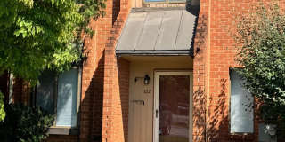 122 CAERNARVON Court Gallery 1