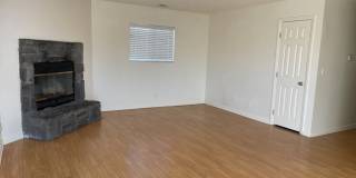 13757 Greenwood Place Gallery 4