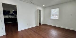 16 Ventura Boulevard Gallery 11