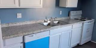744 n 70th St. Gallery 11