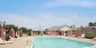 Summer Place Apartments Gallery 1