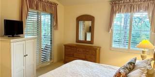 27080 Lake Harbor Court Gallery 13