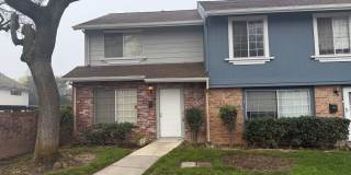 2 bedroom 1.5 bath 2 story townhome Gallery 1