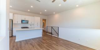 Otay Ranch  3 bd /2 ba Newer Condo w Garage, Laundry + More! Gallery 7