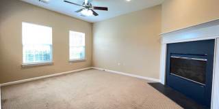 2 Bedroom, 2.5 Bathrooms Townhome in the Heart of Savannah's Southside Gallery 9