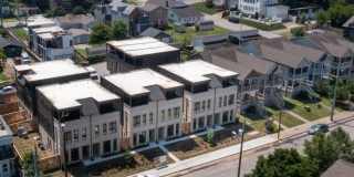 Salemtown Townhome Near Downtown | Screened Patio, Fenced Yard & 2 Parking Spaces Gallery 4