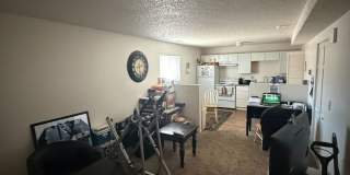 Cute 2 Bedroom Apartment for Rent on Provincial Drive Gallery 6