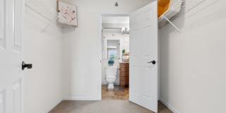 Cedars Lakeside Gallery 7