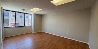 311 MAPLE AVE W #C Gallery 8