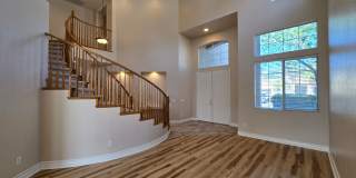 An Amazing NW Home! Over 3300 sq ft w/ pool & spa! Must see! Gallery 7