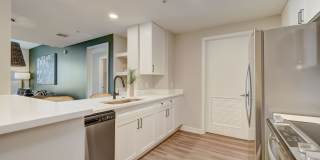 55 WEST Apartments Gallery 28